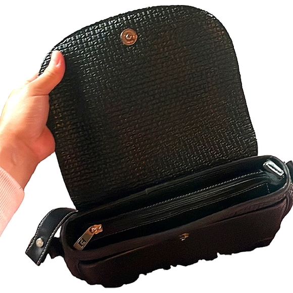 TED LAPIDUS AUTHENTIC VINTAGE 1970 ITALIAN LEATHER CROSSBODY RARE FIND EUC - Picture 4 of 7